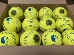 Dudley Thunder ZN 11" Classic W USSSA Slowpitch Softballs (DOZEN): 4U553 -Baseball Equipment Store IMG 5770