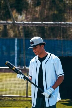 2023 Easton Black Magic Retro Mix (-8) USSSA Baseball Bat SL23BM8 18 2023 Easton Black Magic Retro Mix (-8) USSSA Baseball Bat SL23BM8 -Baseball Equipment Store MG 4842