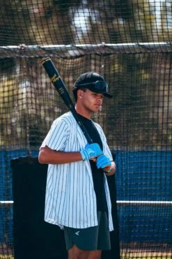 2023 Easton Black Magic Retro Mix (-8) USSSA Baseball Bat SL23BM8 21 2023 Easton Black Magic Retro Mix (-8) USSSA Baseball Bat SL23BM8 -Baseball Equipment Store MG 4877